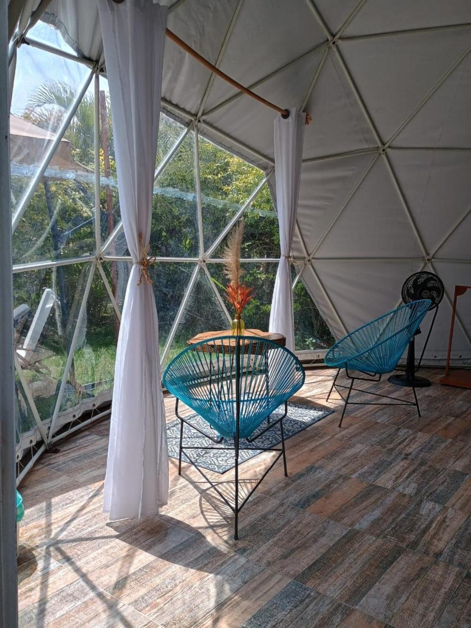 キンバヤ Orange Glampingヴィラ エクステリア 写真